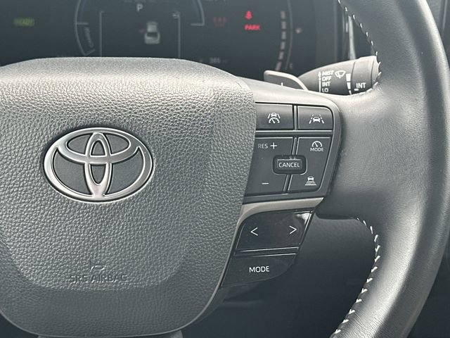 Certified 2025 Toyota Camry SE w/ Convenience Package FWD image 11