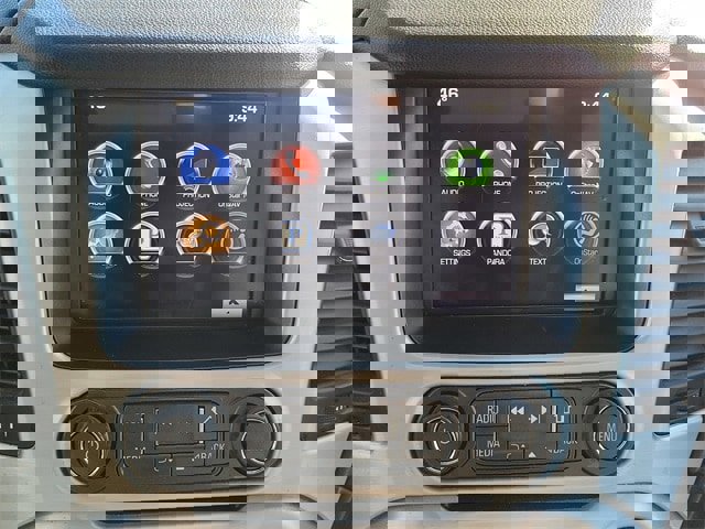 Used 2016 GMC Yukon XL SLE w/ HD Trailering Package image 21