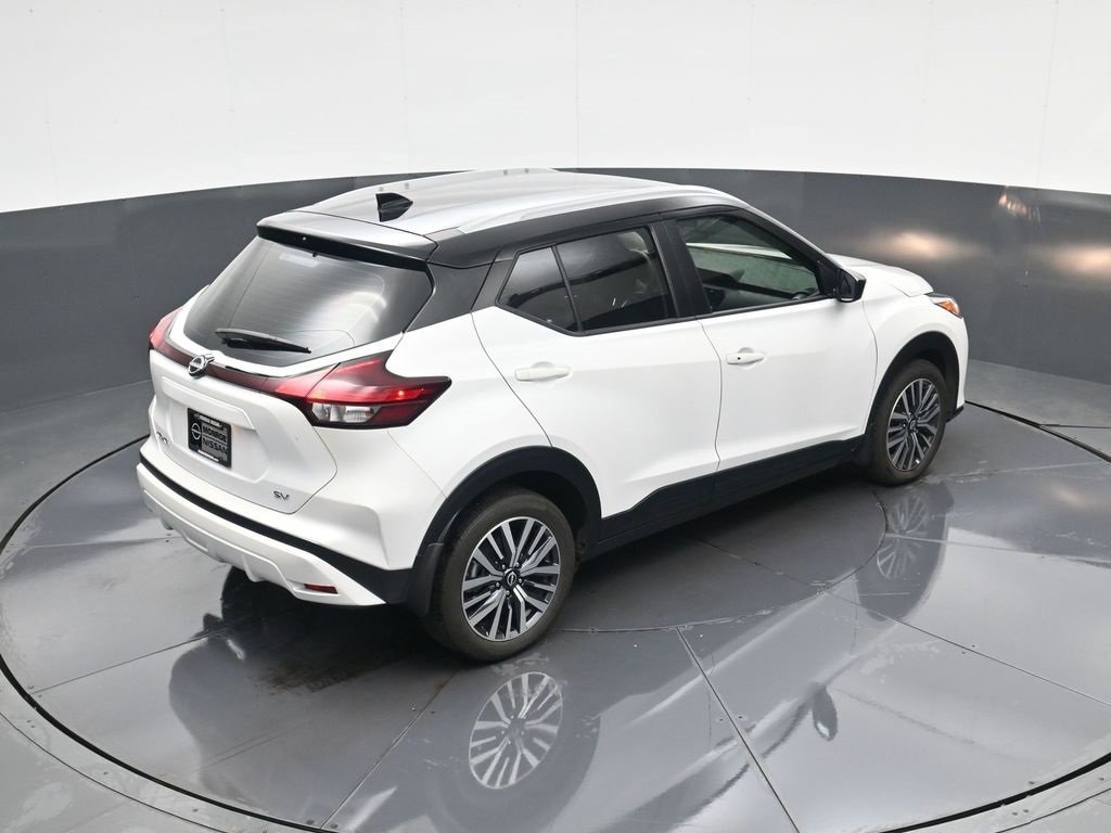 Used 2024 Nissan Kicks SV image 29
