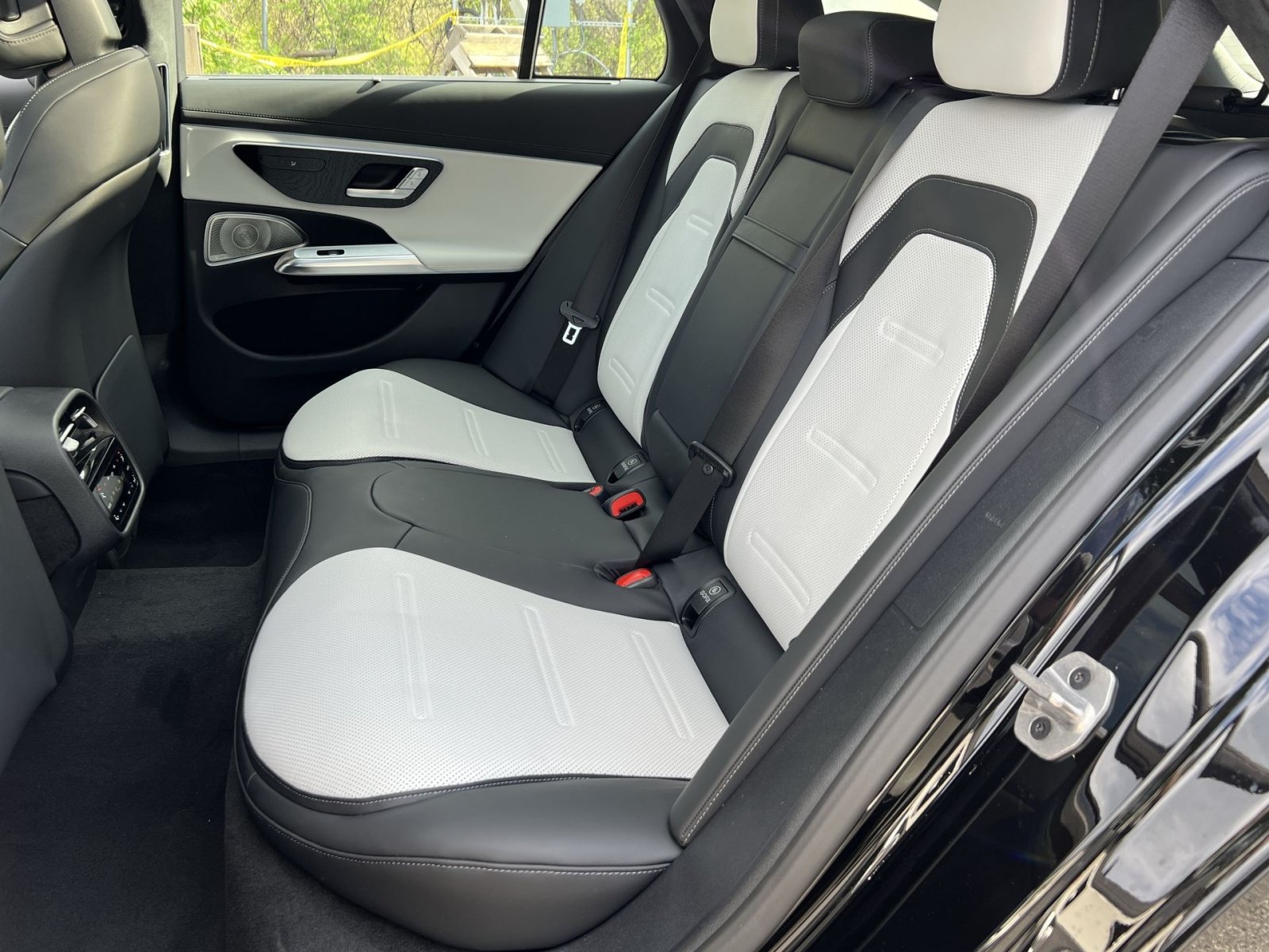 New 2026 Mercedes-Benz E 53 AMG 4MATIC Sedan image 30