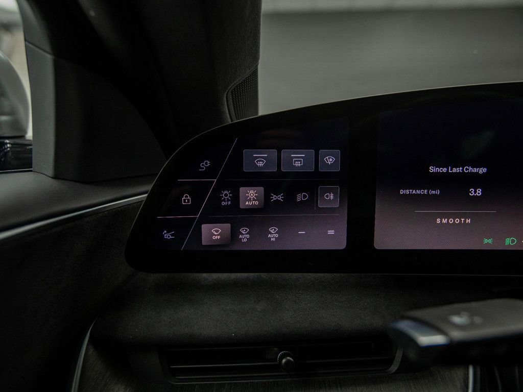 Used 2022 Lucid Air Grand Touring image 18