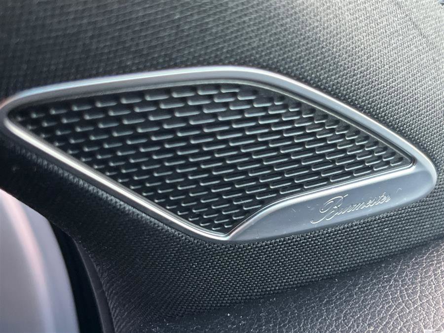 Used 2021 Mercedes-Benz GLB 250 4MATIC image 36