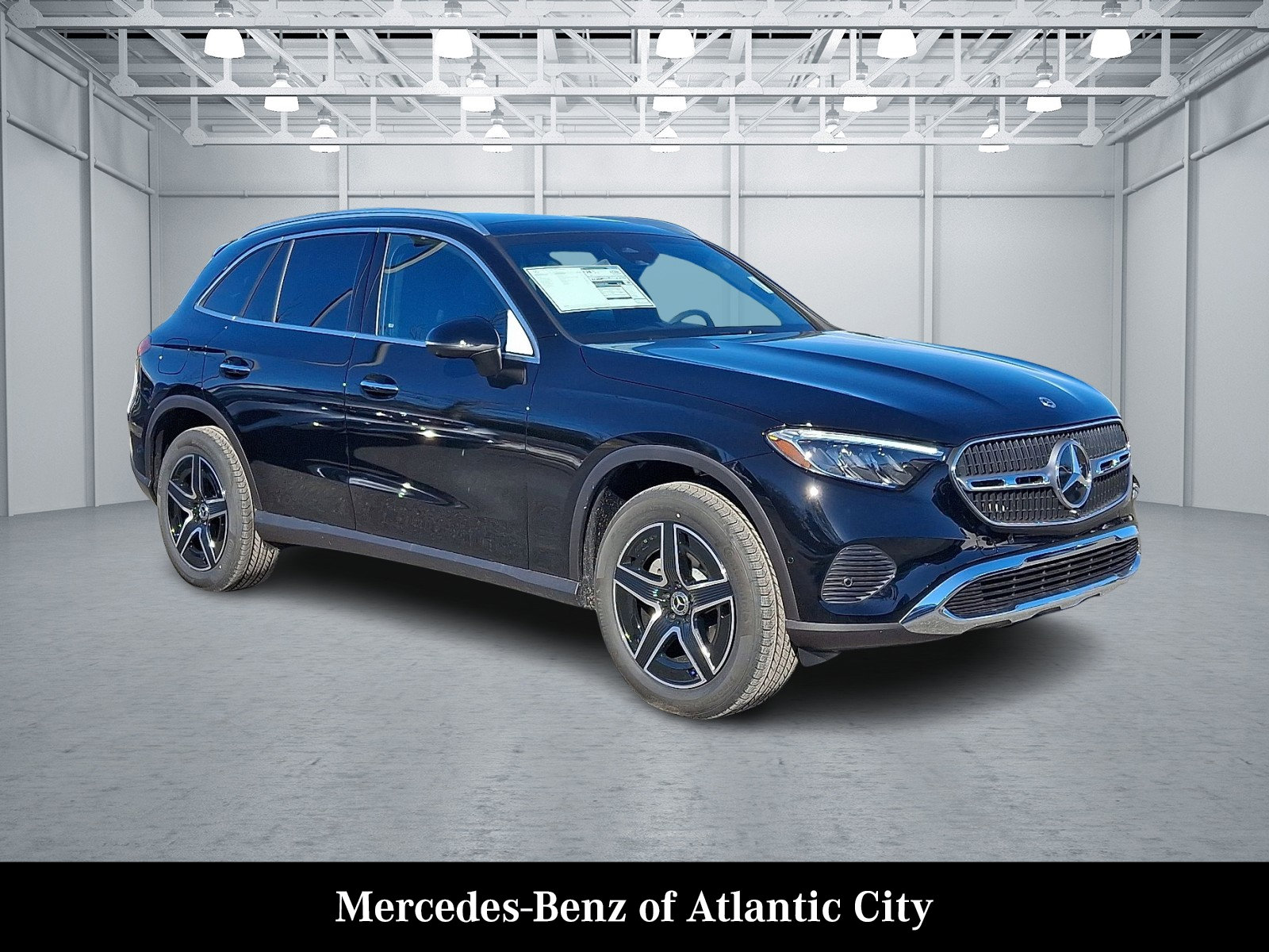 New 2026 Mercedes-Benz GLC 300 4MATIC image 1