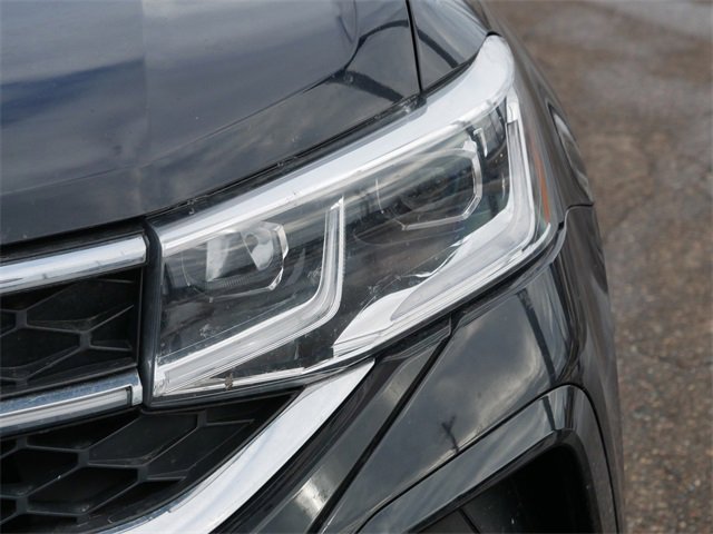 Certified 2023 Volkswagen Taos SEL image 10