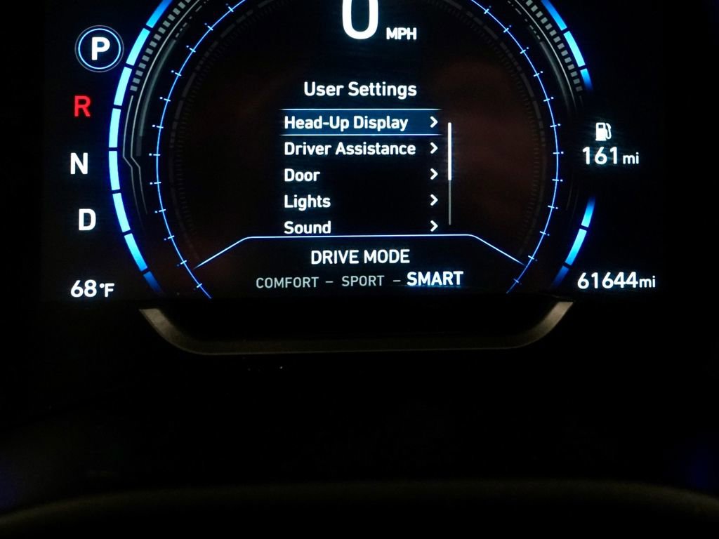 Used 2020 Hyundai Santa Fe Limited image 23