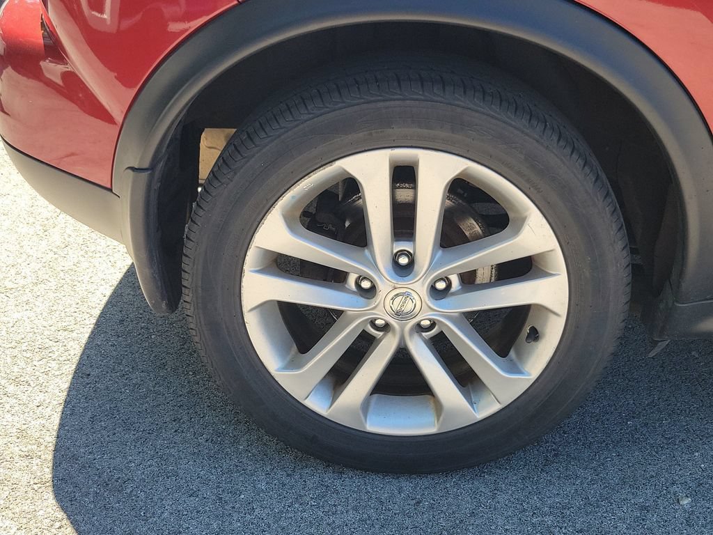 Used 2011 Nissan Juke SL AWD/4WD image 3
