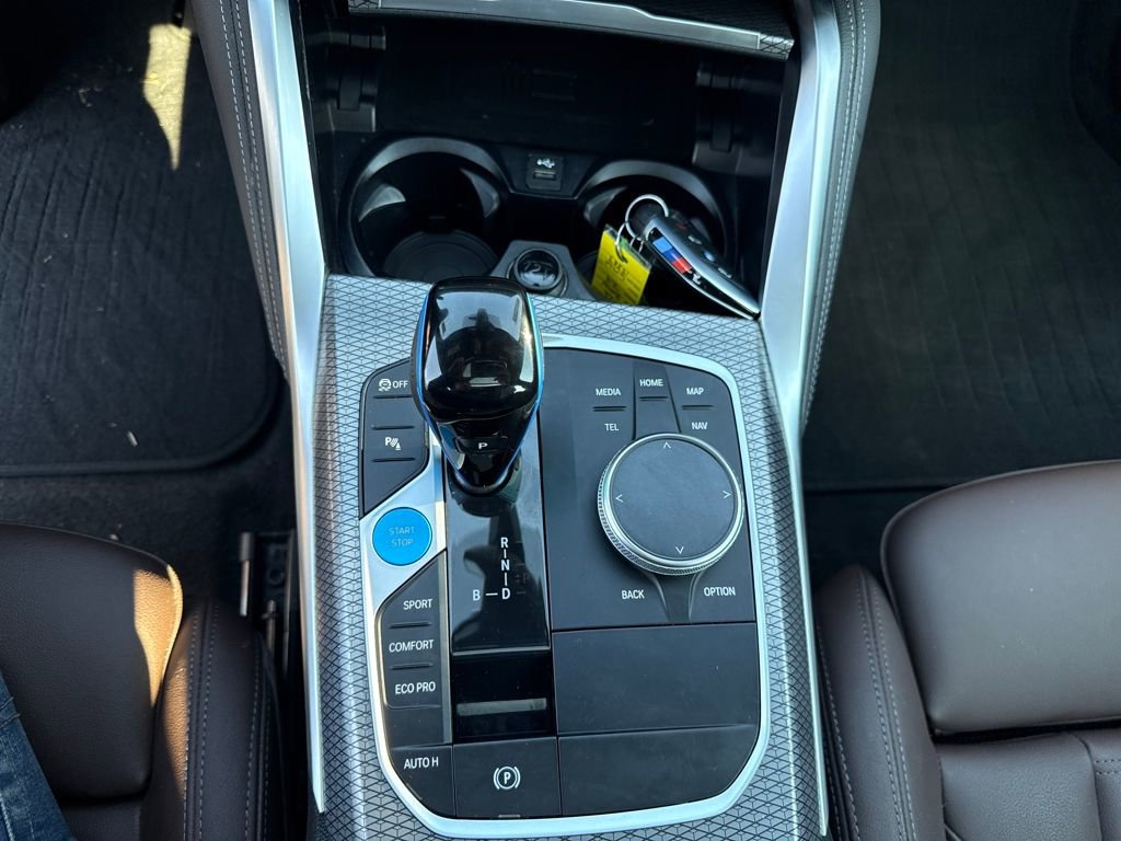 Used 2023 BMW i4 eDrive40 w/ M Sport Package image 26