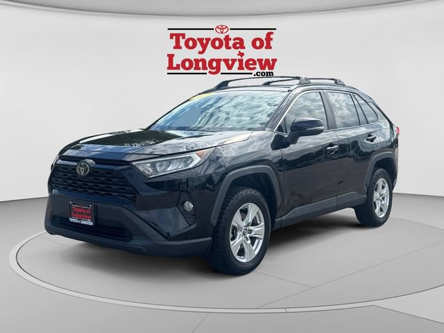 Used 2019 Toyota RAV4 XLE w/ Convenience Package FWD image 1
