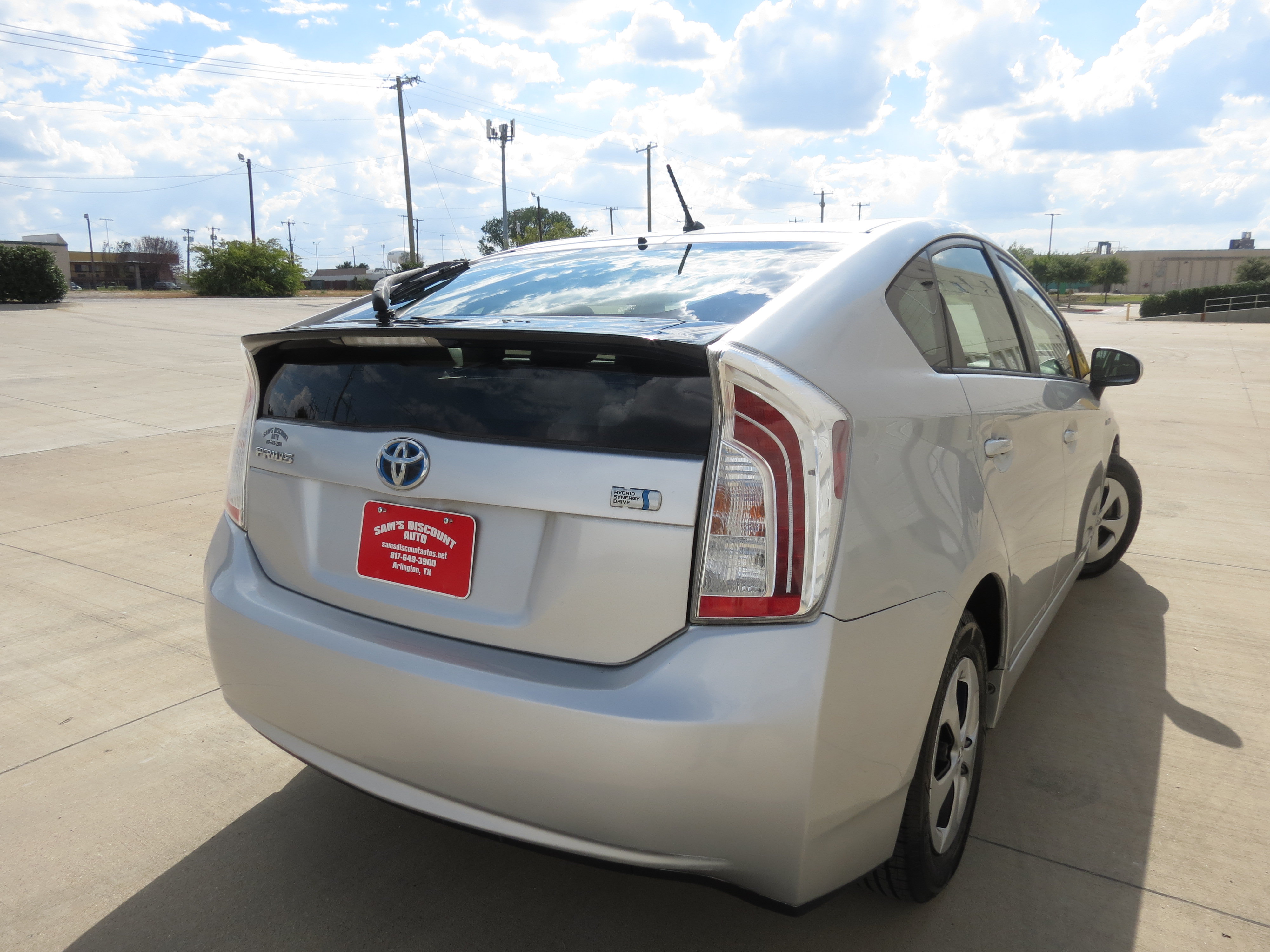 Used 2013 Toyota Prius Two FWD image 4