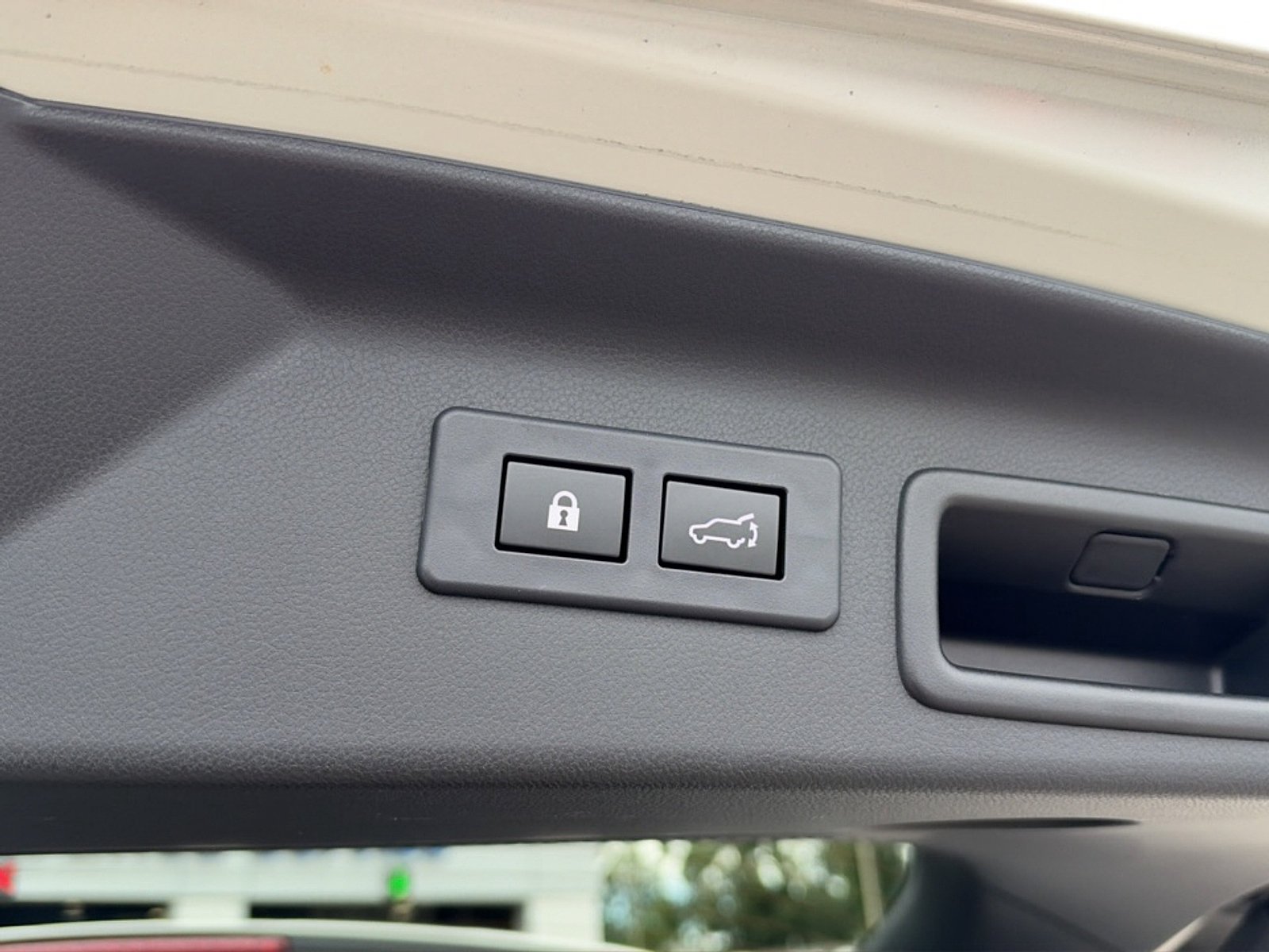 Certified 2025 Subaru Forester Limited AWD/4WD image 27