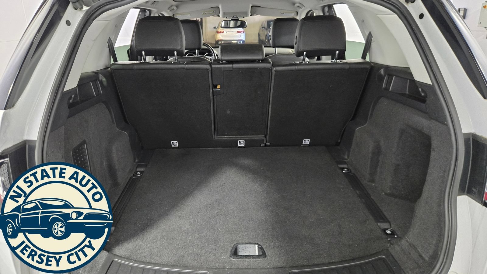 Used 2019 Land Rover Discovery Sport HSE AWD/4WD image 31