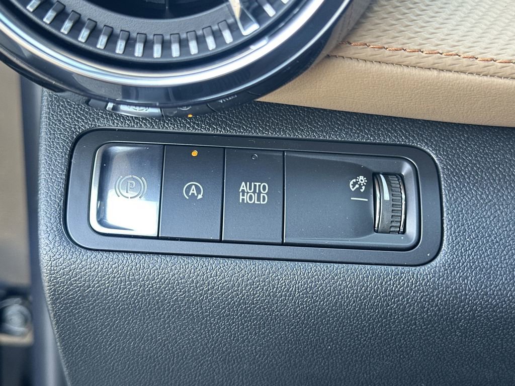 New 2026 Chevrolet Equinox ACTIV w/ LPO, Floor Liner Package image 18