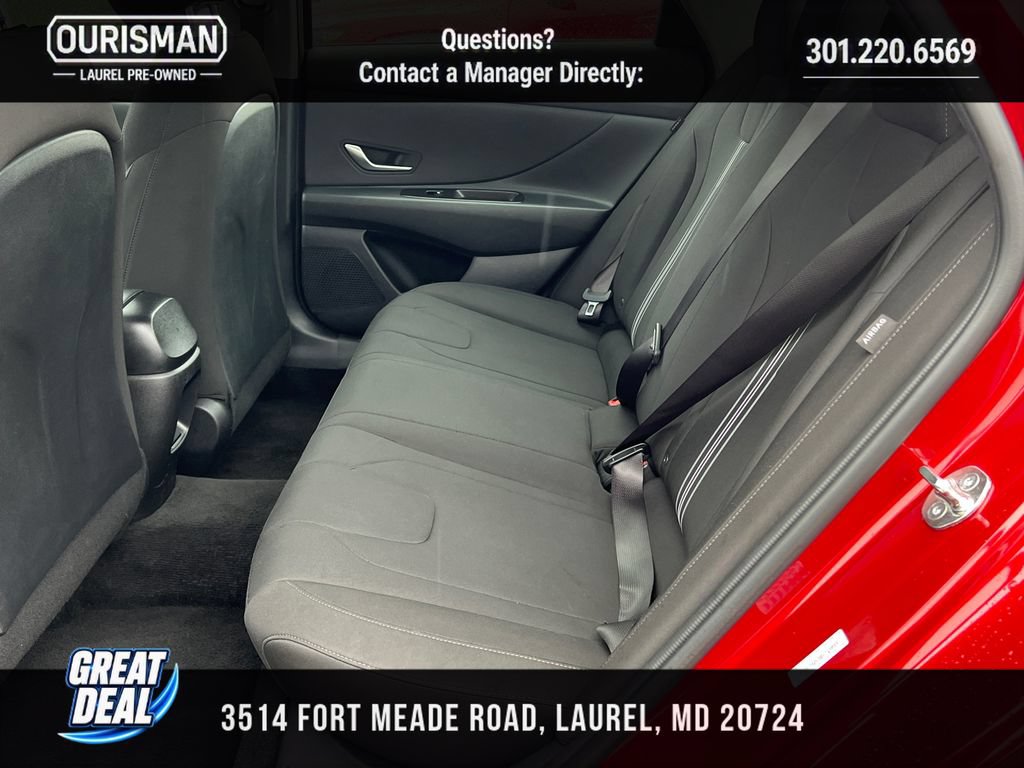 Used 2024 Hyundai Elantra SEL FWD image 19
