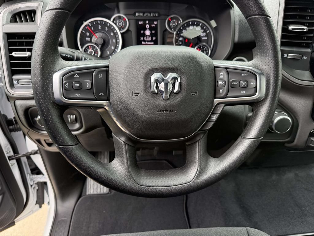 New 2026 RAM 1500 Tradesman AWD/4WD image 19