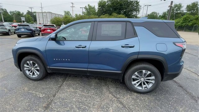 New 2026 Chevrolet Equinox LT w/ Convenience Package II image 7