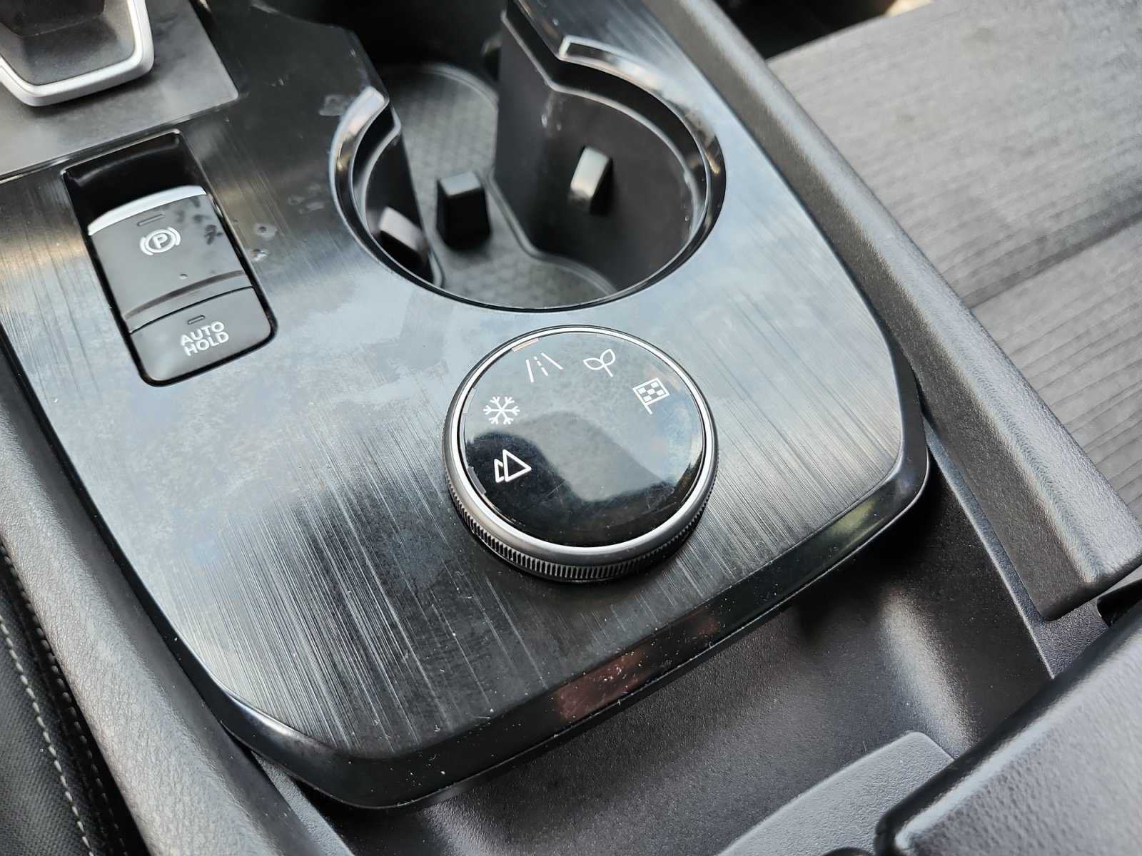 Used 2023 Nissan Rogue SV AWD/4WD image 21