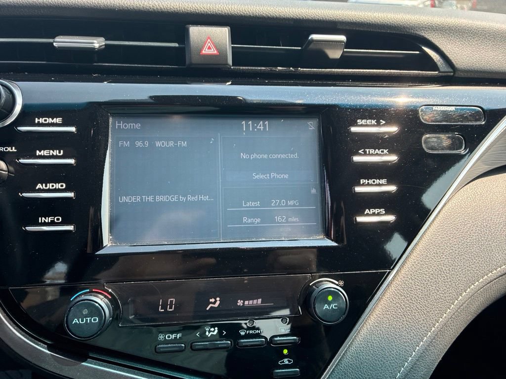 Used 2018 Toyota Camry SE w/ Moonroof Package FWD image 20