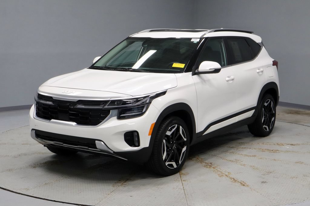 Used 2025 Kia Seltos SX w/ SX Sunroof Package AWD/4WD image 8