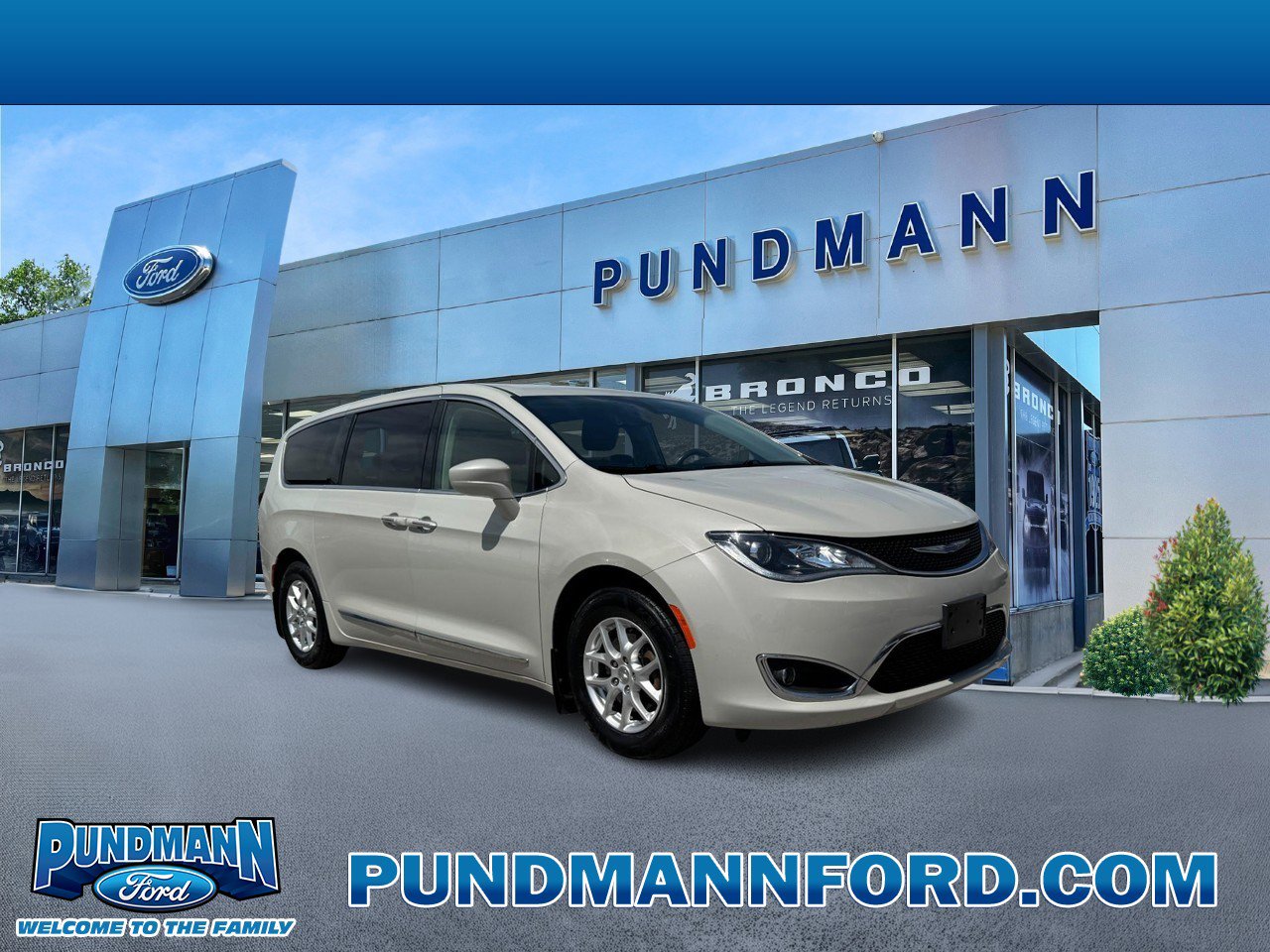 Used 2020 Chrysler Pacifica Touring w/ Cold Weather Group