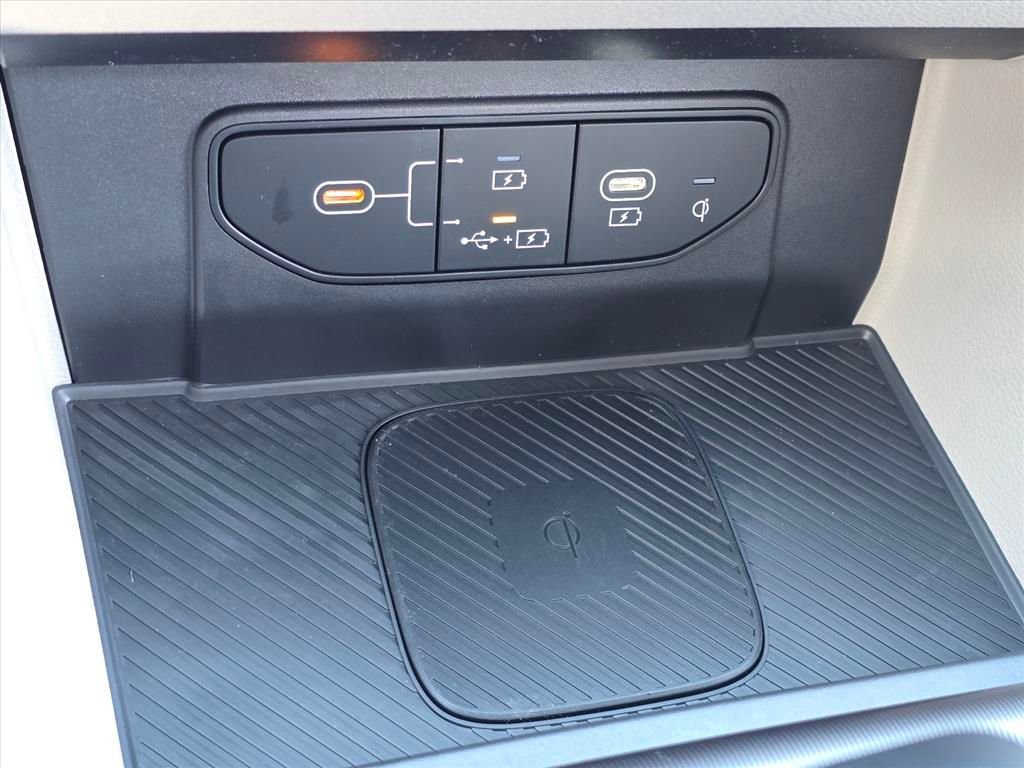 New 2026 Kia Sportage EX w/ EX Panorama Roof Package image 16