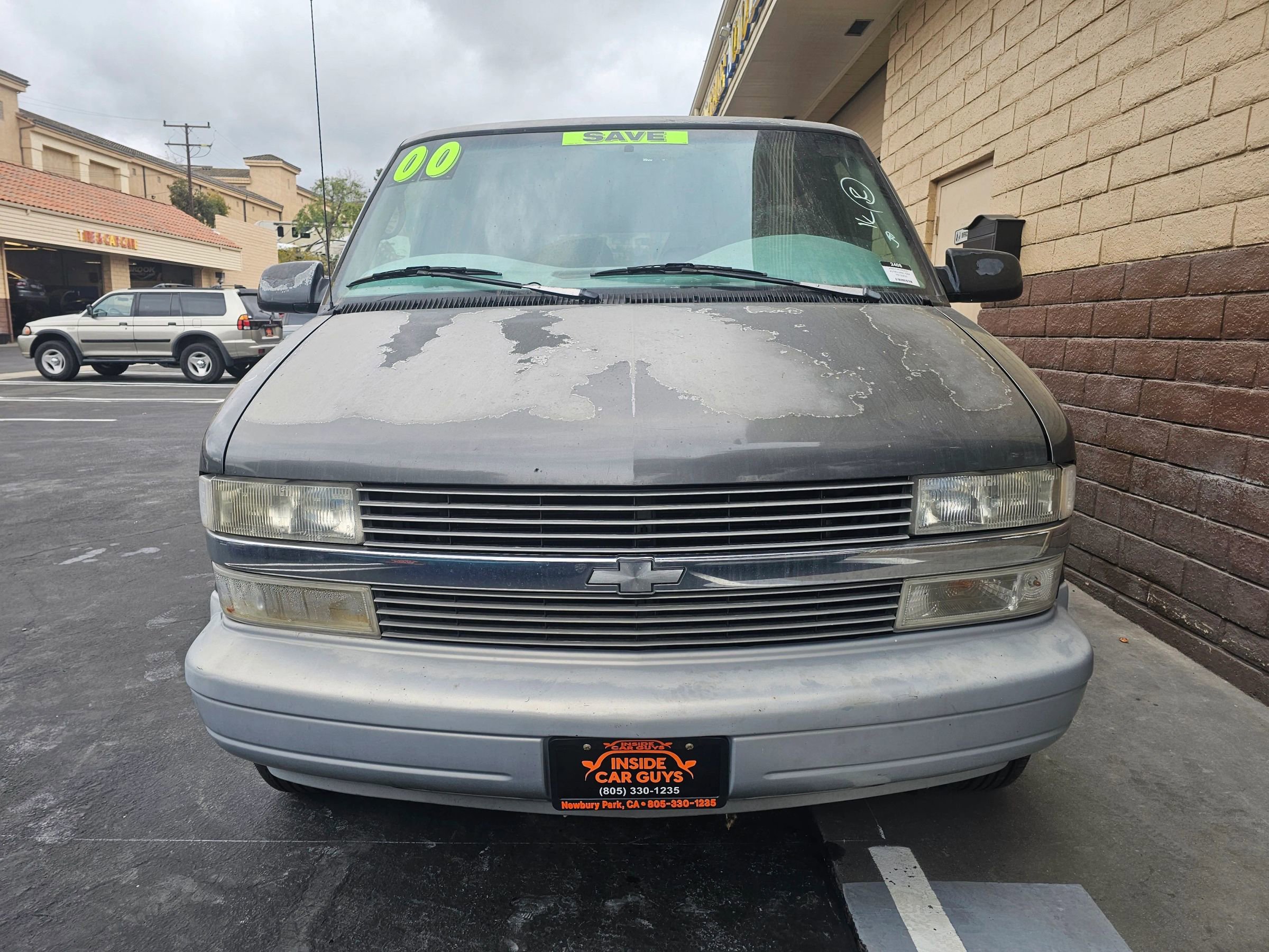 Used 2000 Chevrolet Astro Passenger image 7