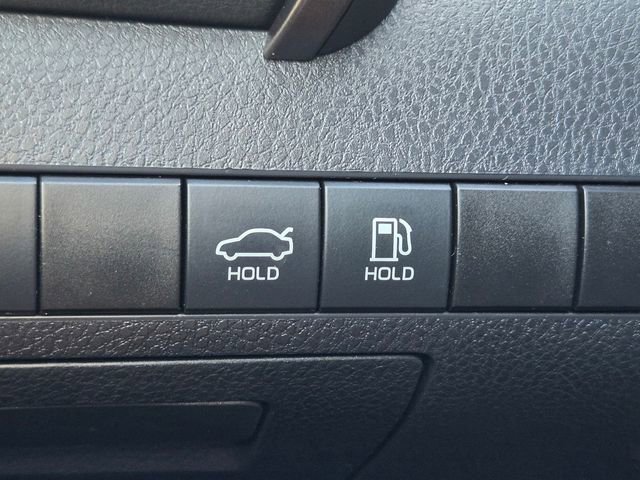 Used 2019 Toyota Camry SE image 24