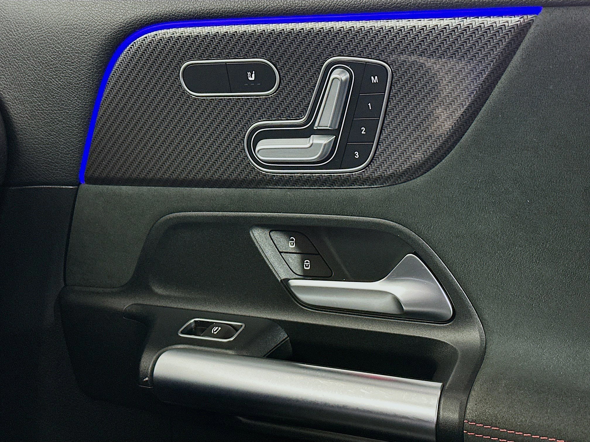 Used 2021 Mercedes-Benz GLA 35 AMG 4MATIC image 17