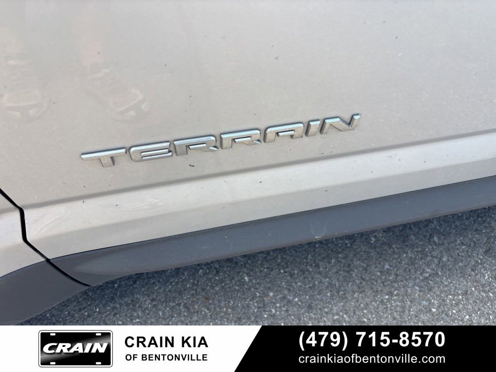 Used 2017 GMC Terrain SLE w/ Convenience Package FWD image 8