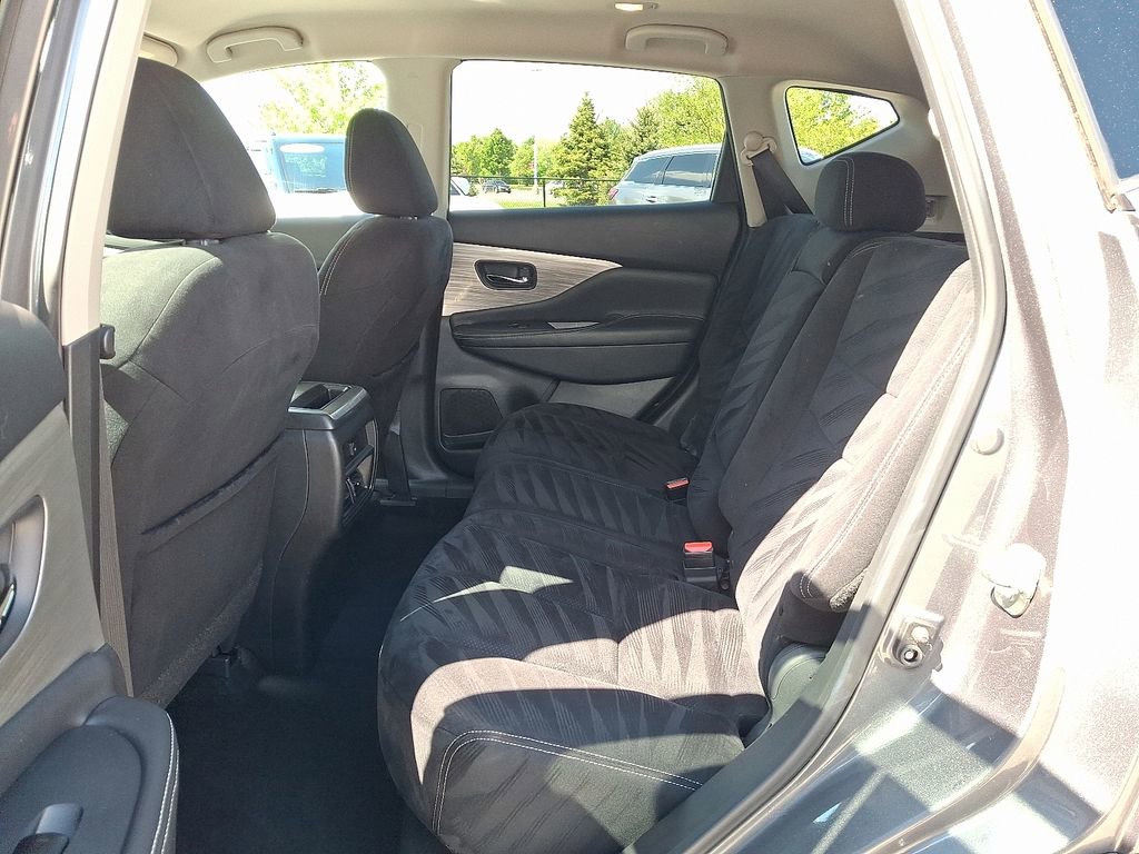 Used 2018 Nissan Murano S AWD/4WD image 10