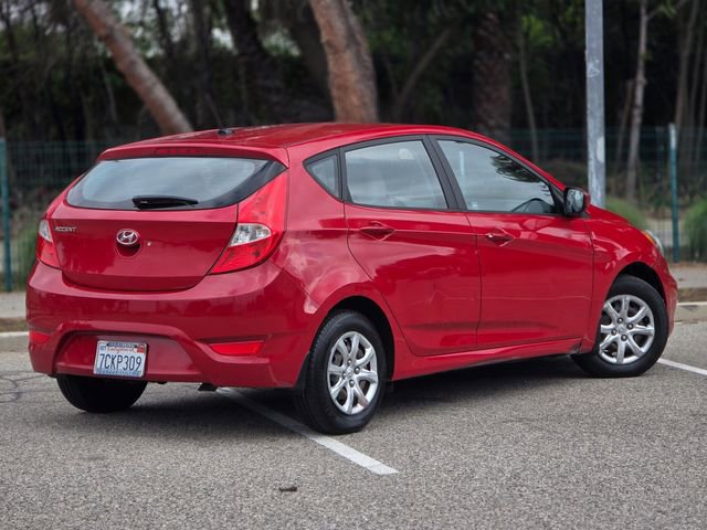 Used 2013 Hyundai Accent GS image 9