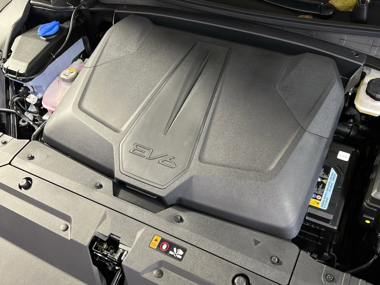 New 2025 Kia EV6 Wind AWD/4WD image 27