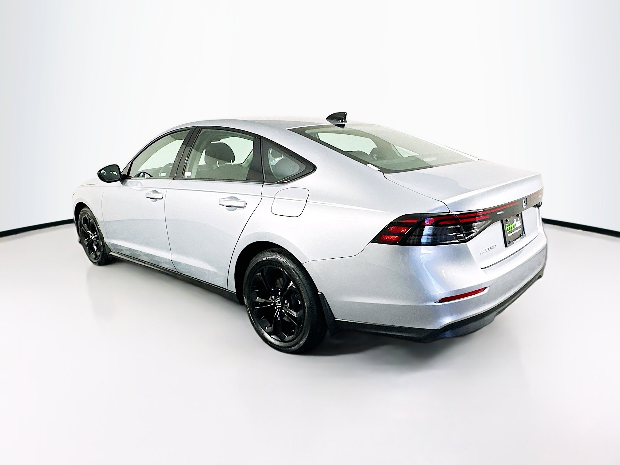Used 2025 Honda Accord SE image 5