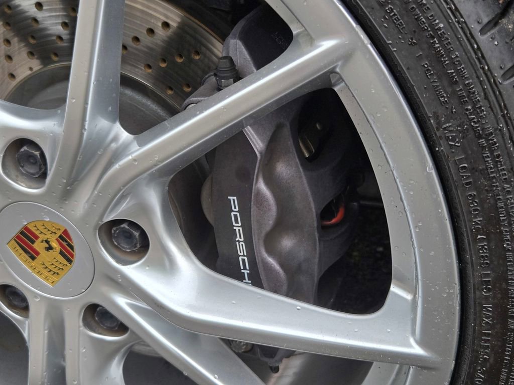 Used 2018 Porsche 718 Cayman image 10