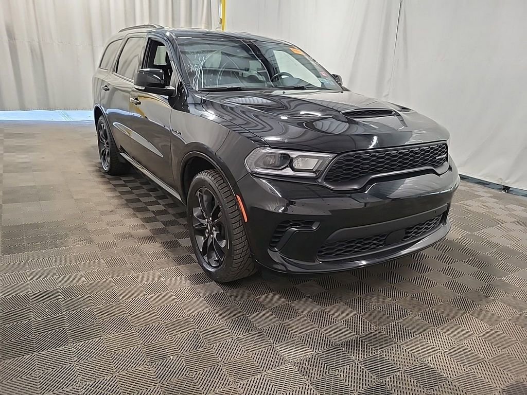 Used 2025 Dodge Durango R/T w/ Blacktop Package AWD/4WD image 3