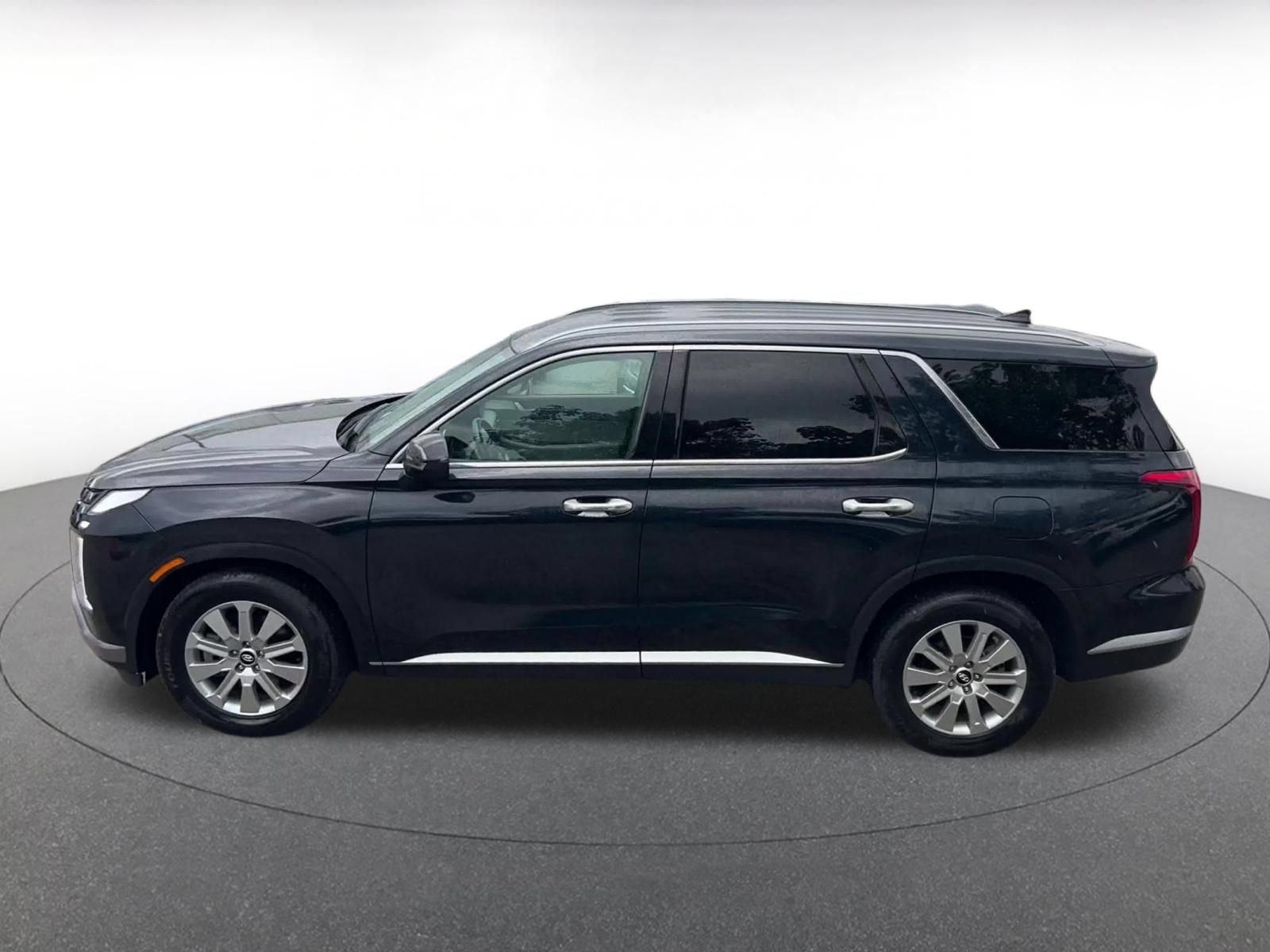 Used 2025 Hyundai Palisade SEL AWD/4WD image 9