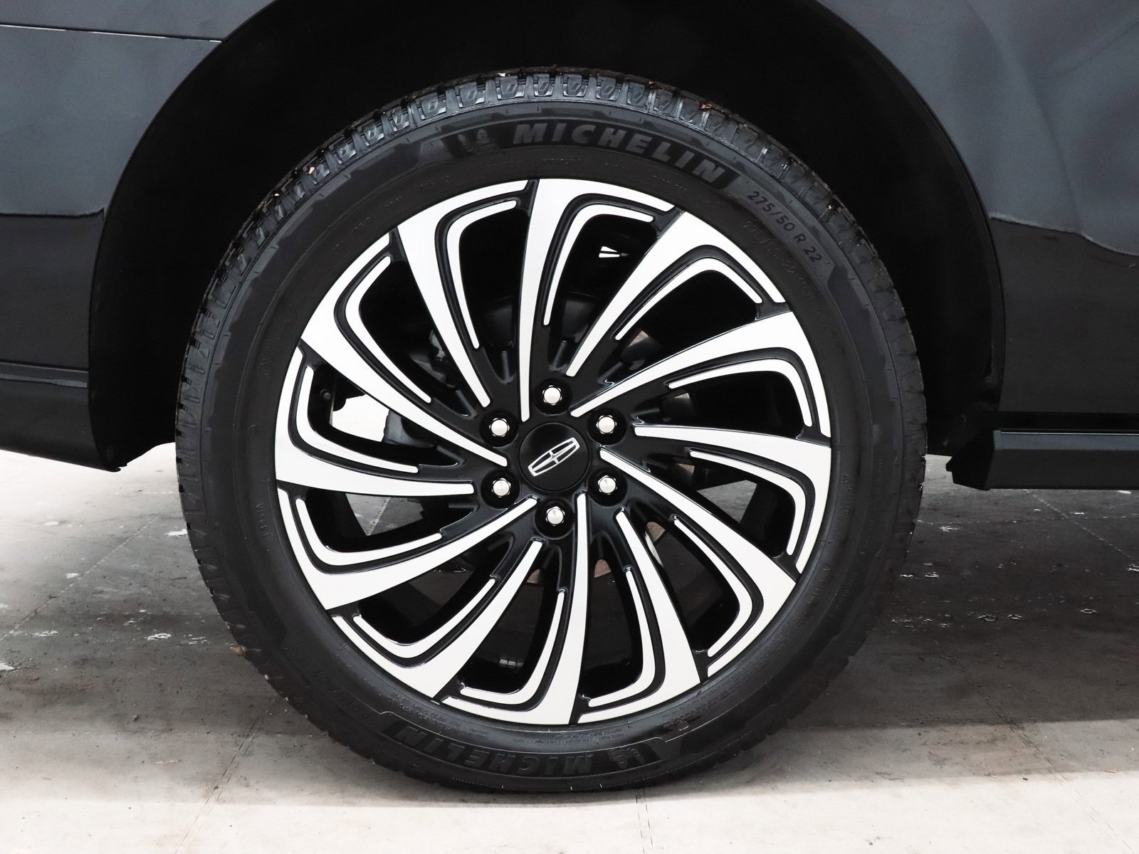 Used 2025 Lincoln Navigator Black Label image 10