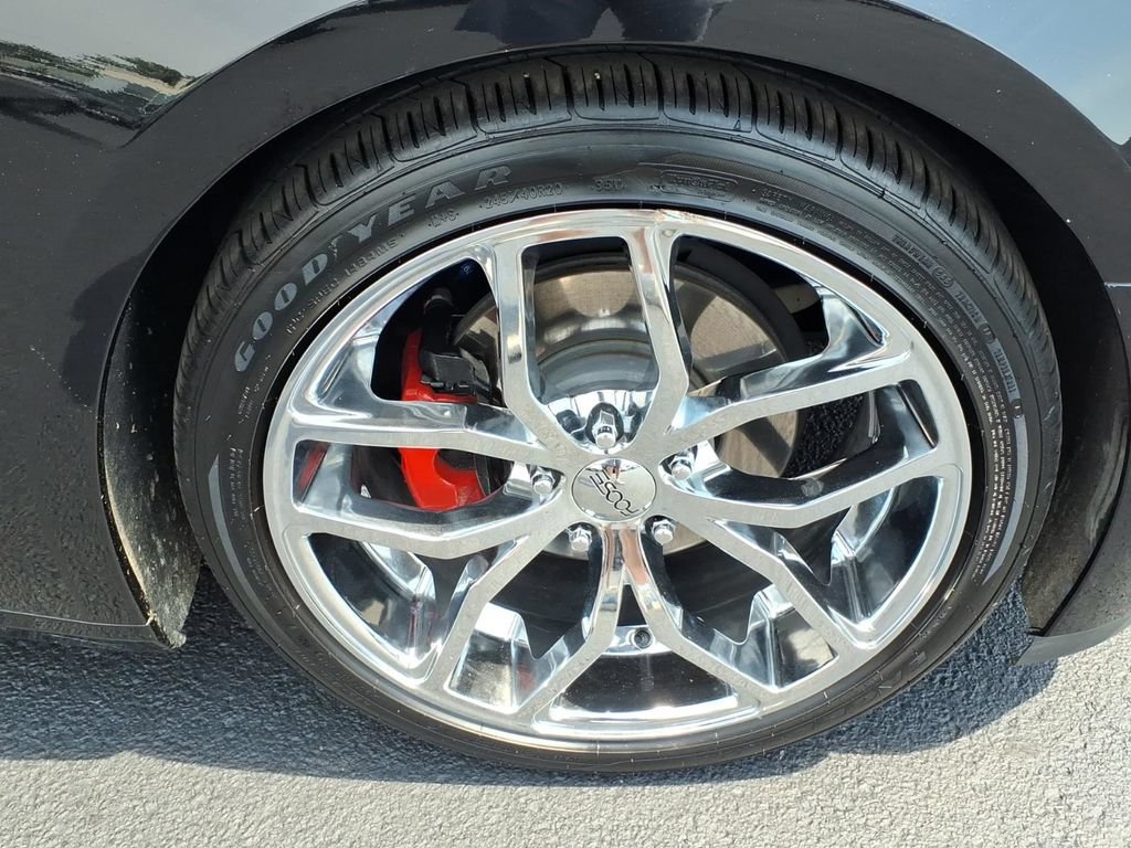 Used 2019 Chevrolet Camaro LT w/ RS Package RWD image 12