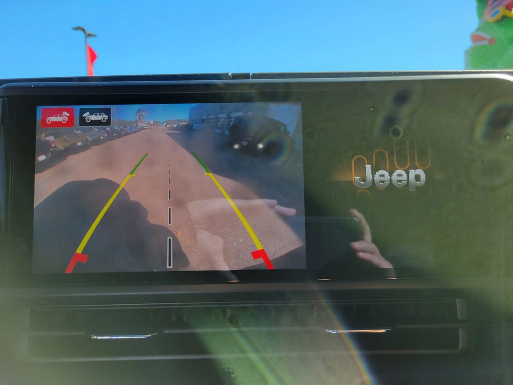 New 2025 Jeep Wrangler Unlimited Rubicon 392 image 29