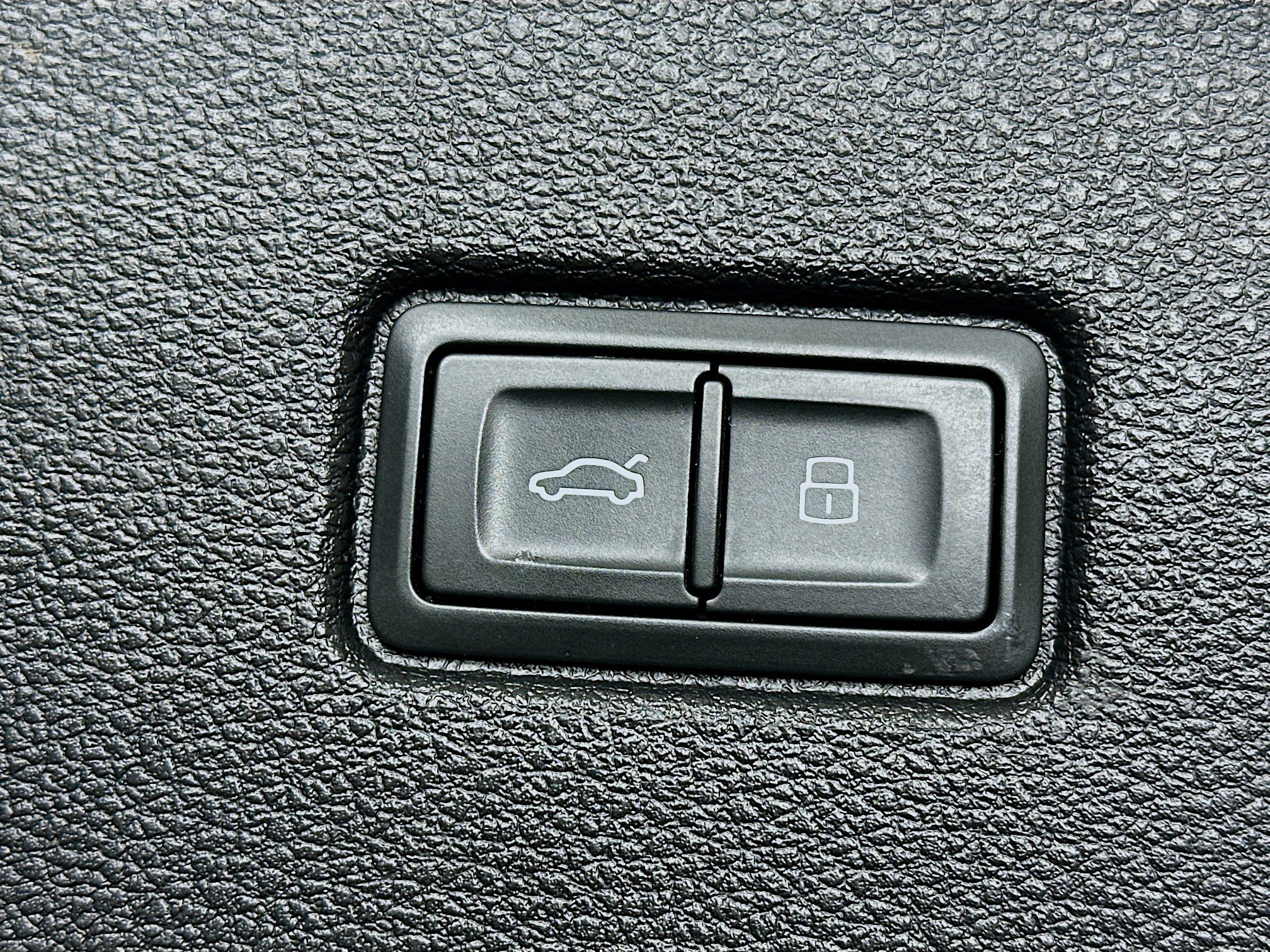 Used 2019 Audi Q7 2.0T Premium Plus w/ Premium Plus Package AWD/4WD image 32