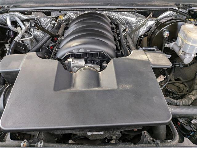 Used 2017 Chevrolet Suburban LT image 27