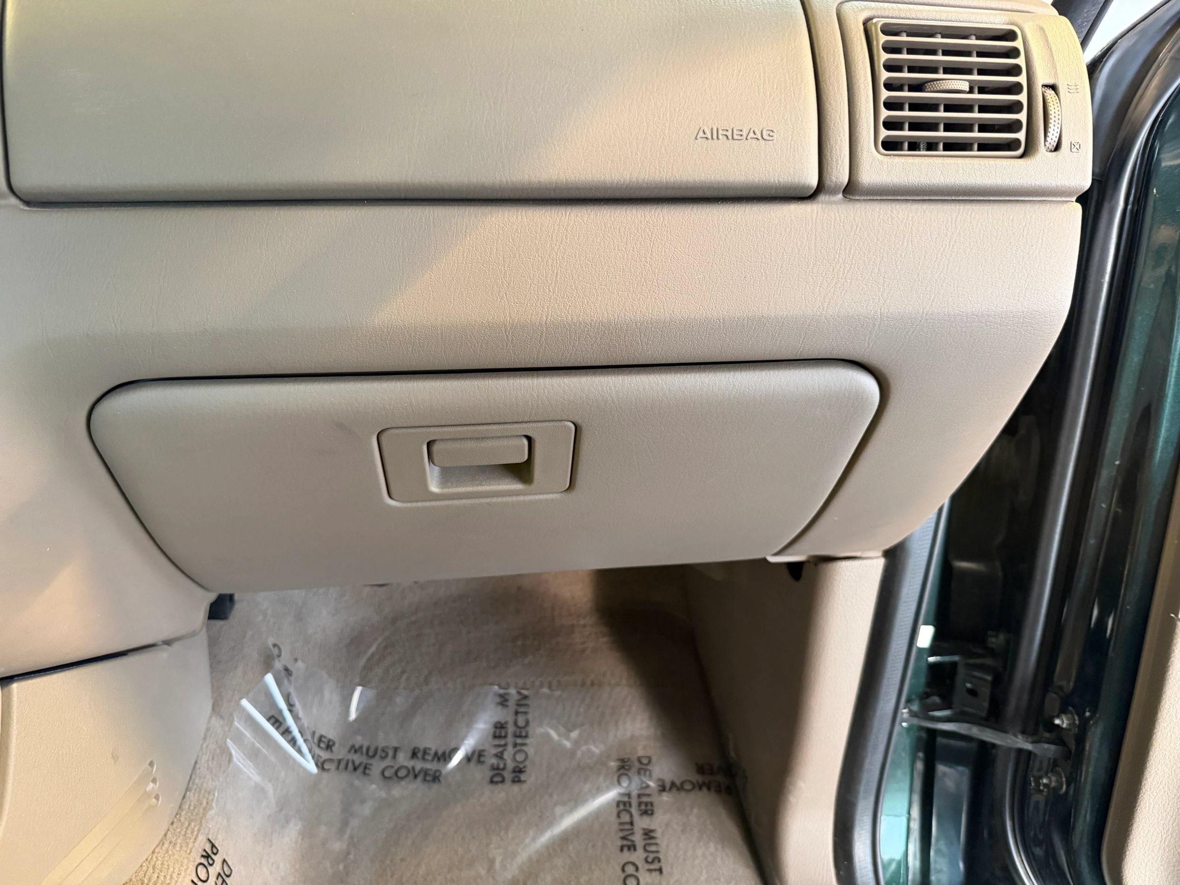 Used 2002 Ford Explorer XLS RWD image 24