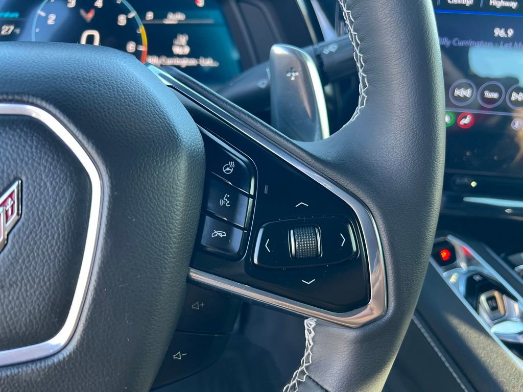 Used 2023 Chevrolet Corvette Stingray Preferred Cpe w/ Stealth Interior Trim Package image 45