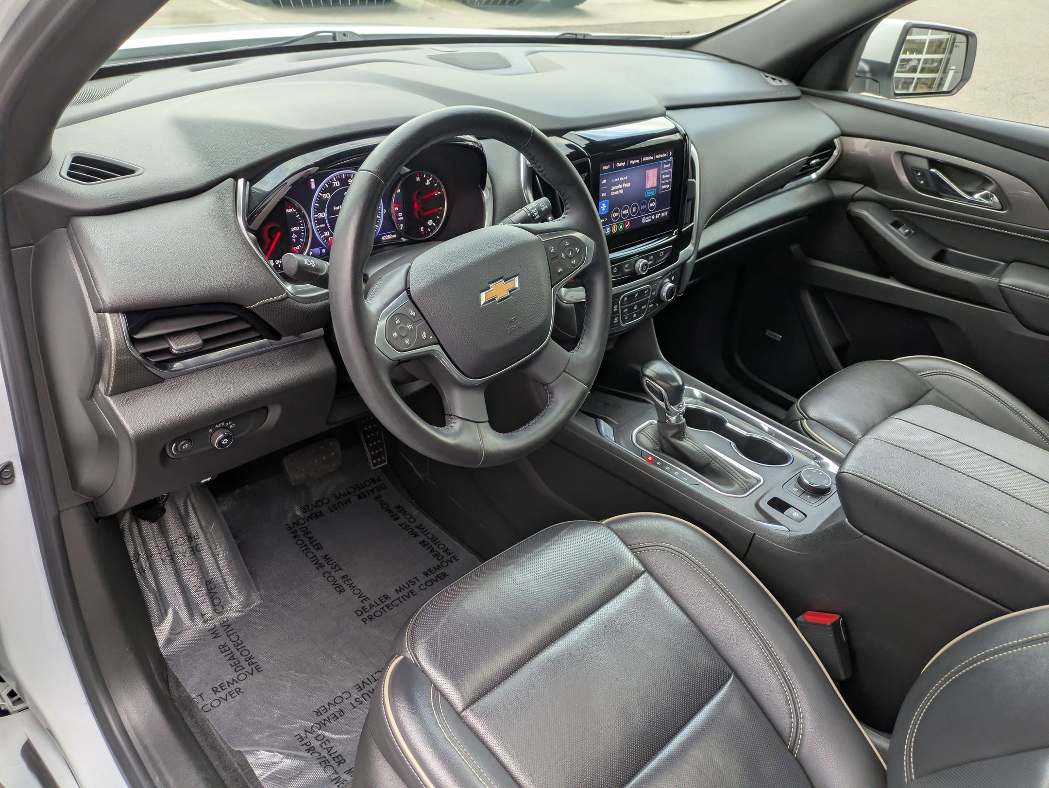 Used 2022 Chevrolet Traverse Premier w/ LPO, Floor Liner Package image 14