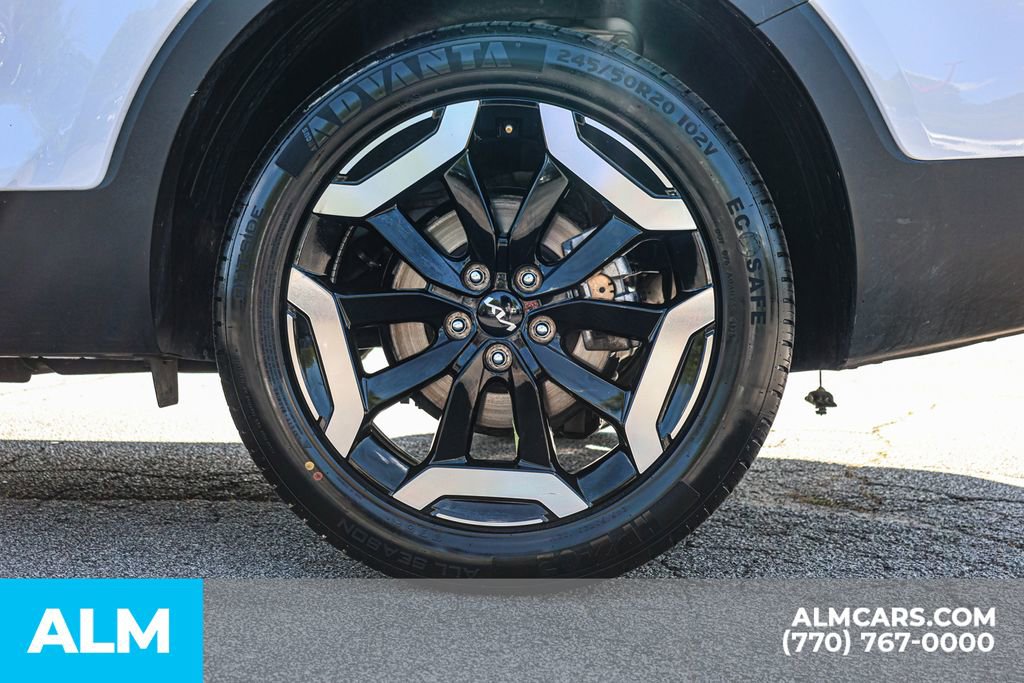 Used 2025 Kia Telluride S FWD image 17