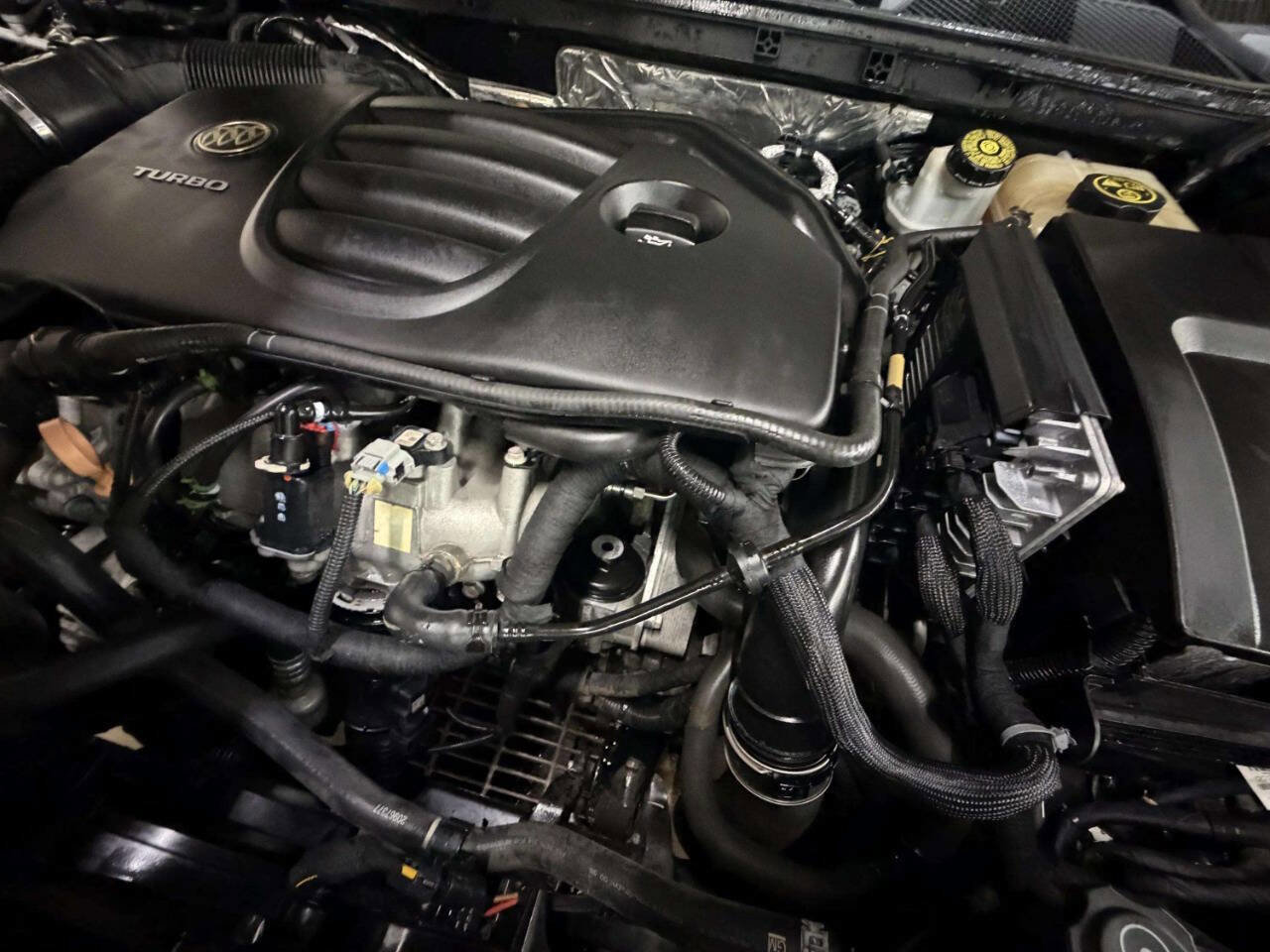 Used 2013 Buick Regal Premium image 26