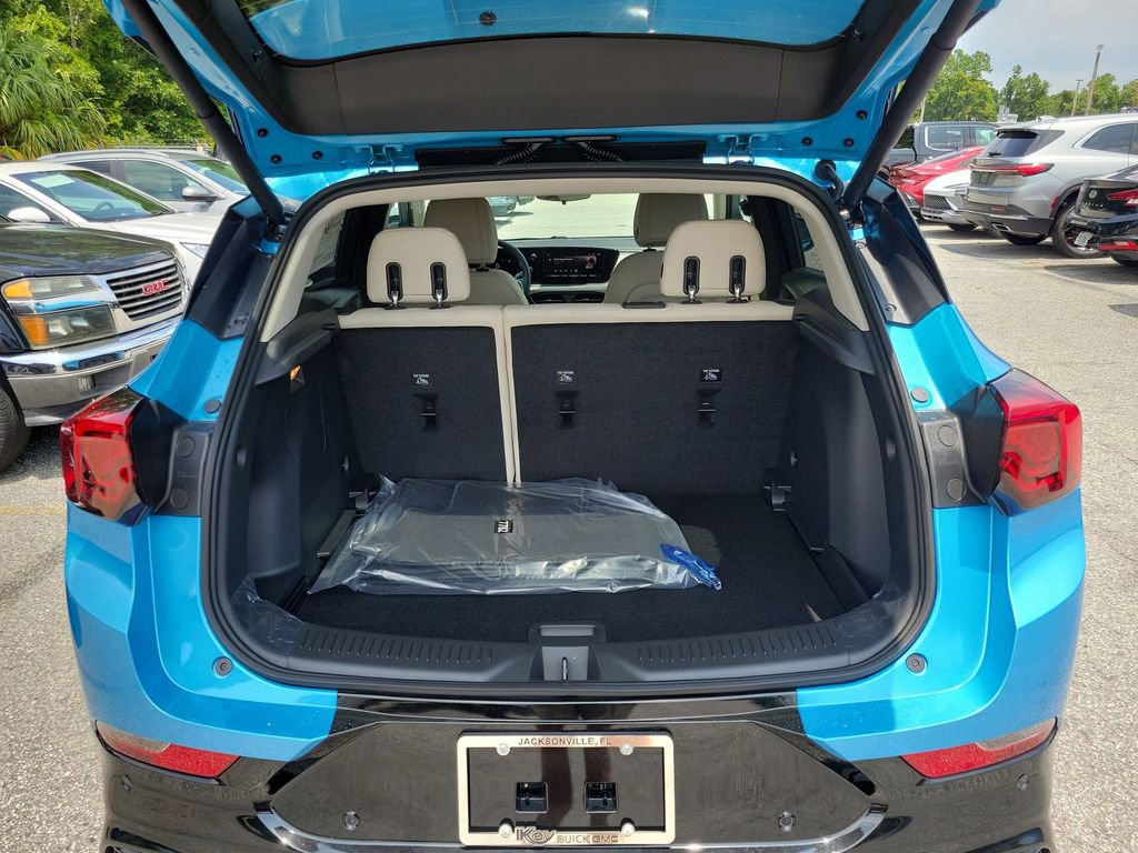 New 2026 Buick Encore GX Sport Touring w/ Advanced Technology Package FWD image 6
