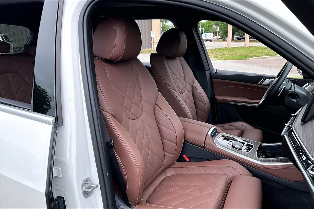 Used 2025 BMW X5 sDrive40i w/ Premium Package RWD image 29