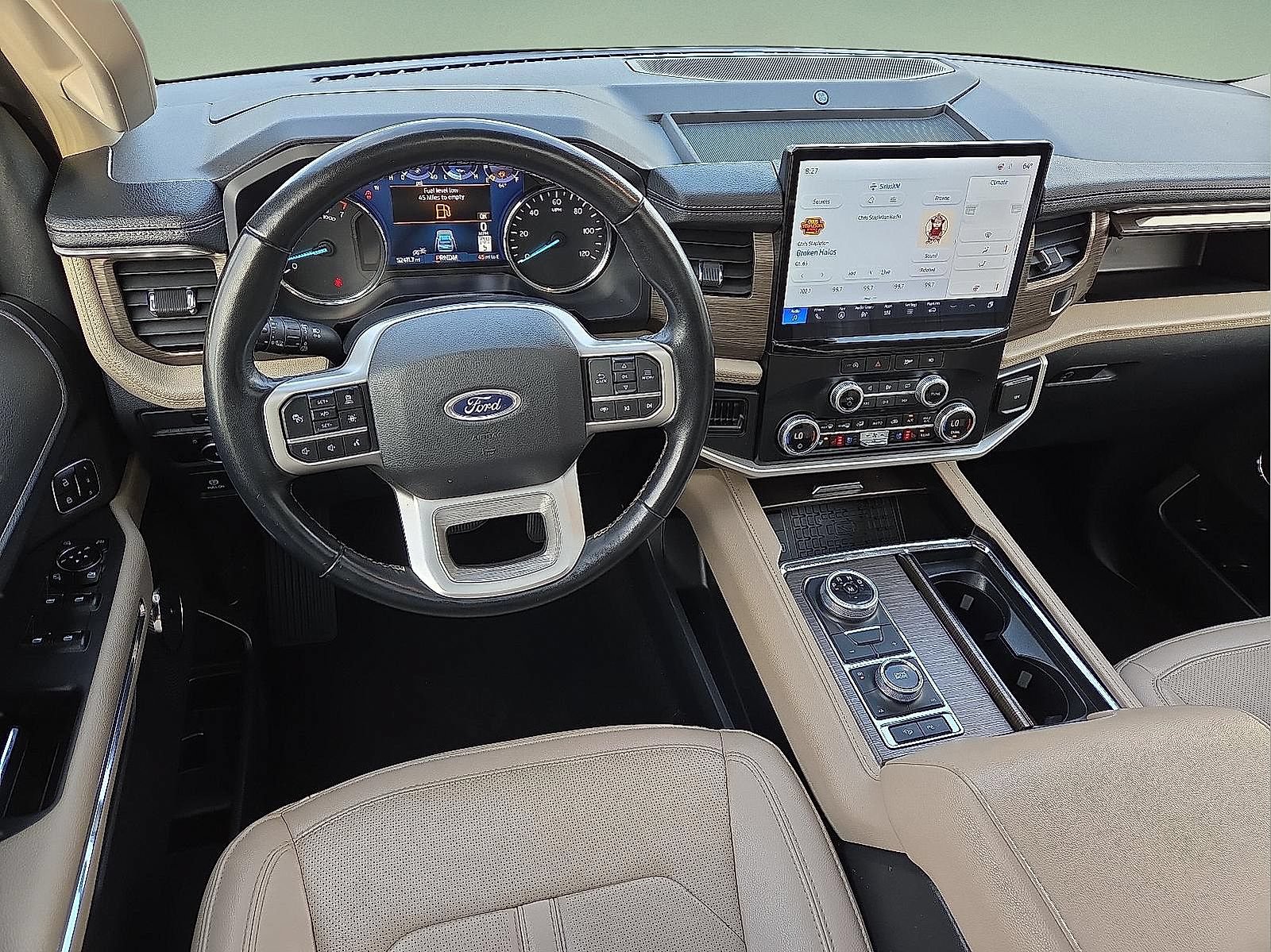 Used 2024 Ford Expedition Limited AWD/4WD image 12