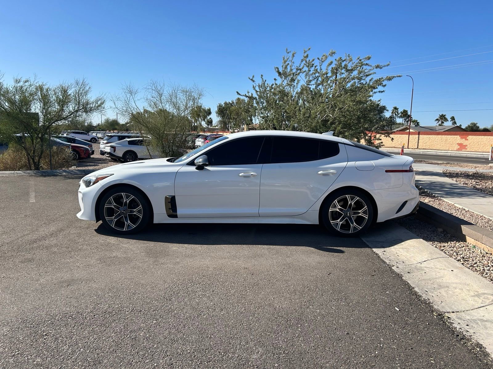 Used 2020 Kia Stinger GT-Line image 6