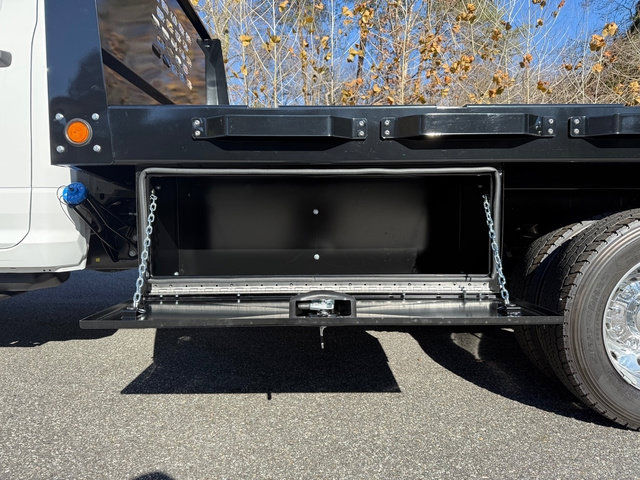 New 2026 RAM 5500 Tradesman w/ Chrome Appearance Group AWD/4WD image 11